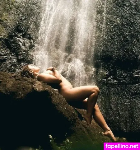 Leonie Buchegger OnlyFans Thumbnail #3tvltXlN5G