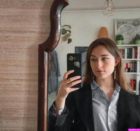 Leonie Christel OnlyFans Thumbnail #Z4XZtbpkKC