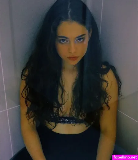 Leonie Feliciaa OnlyFans Thumbnail #SsXmzfpGVZ