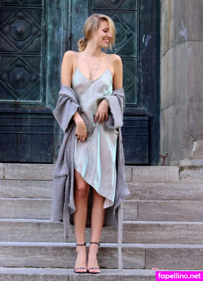 leoniehanne, ohhcouture Nude Leaked OnlyFans Photo #5Of5AtTadC