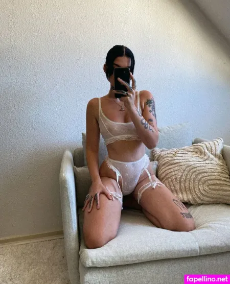 Leonie Jeen OnlyFans Thumbnail #Q4dZQzI2LF