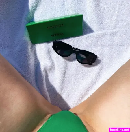 Leonie Jeen OnlyFans Thumbnail #oTeJjDx8IG