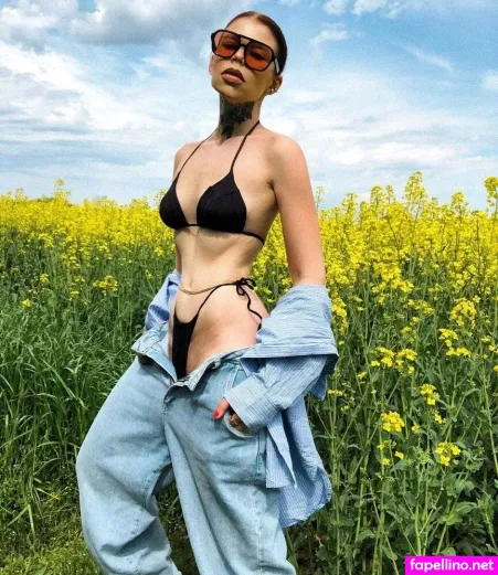 Leonie Jeen OnlyFans Thumbnail #sWslbgAXsg