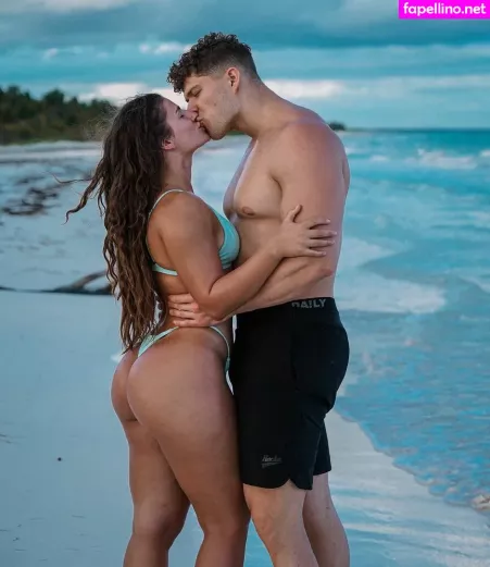 Leonie K OnlyFans Thumbnail #L3BcjYOiYT