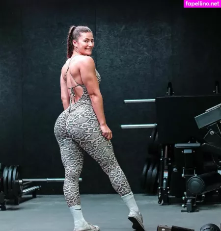 Leonie K OnlyFans Thumbnail #ouffJHHz8G