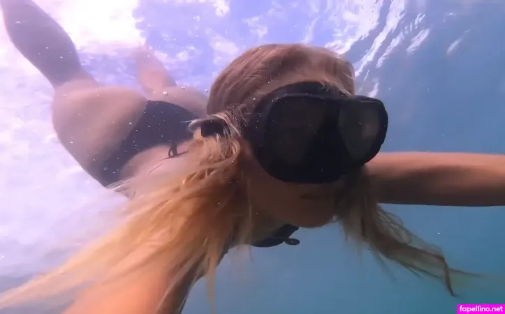 Leonie Massmann OnlyFans Thumbnail #3xJKX8F5EP