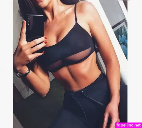 Leonie Schnbck OnlyFans Thumbnail #tGKqrANXtd