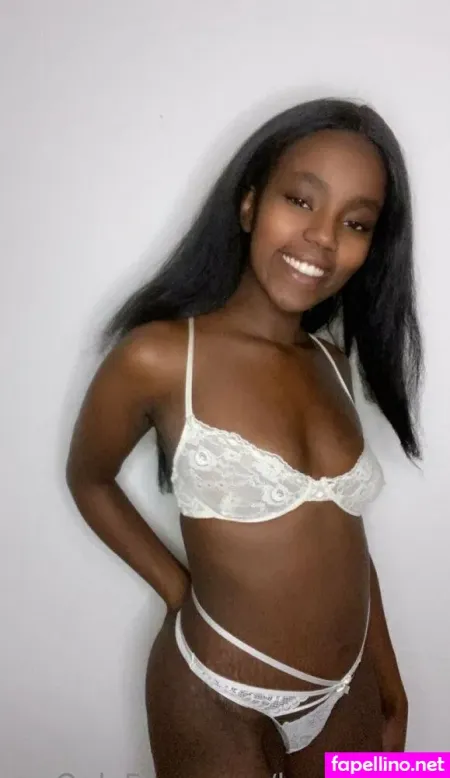 Leonie Weber OnlyFans Thumbnail #FIwBCGUCKO