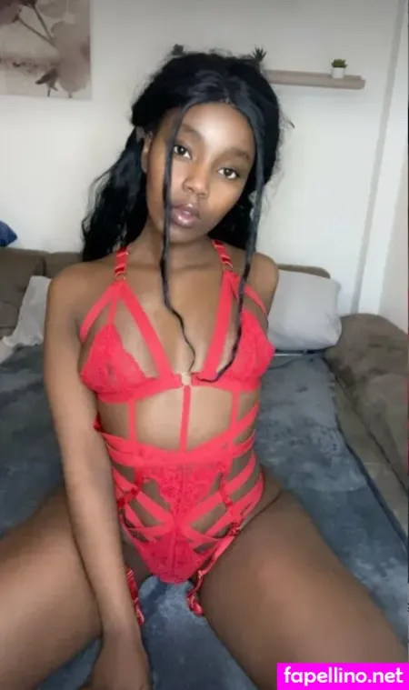 Leonie Weber OnlyFans Thumbnail #wJvXOYW1xf