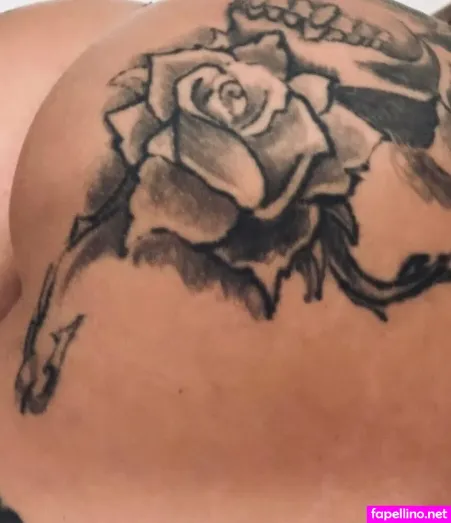 Leonieflessers OnlyFans Thumbnail #W1hdZm8Bq2