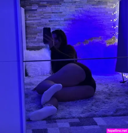 Leonielindner OnlyFans Thumbnail #rLW5ndJFNe