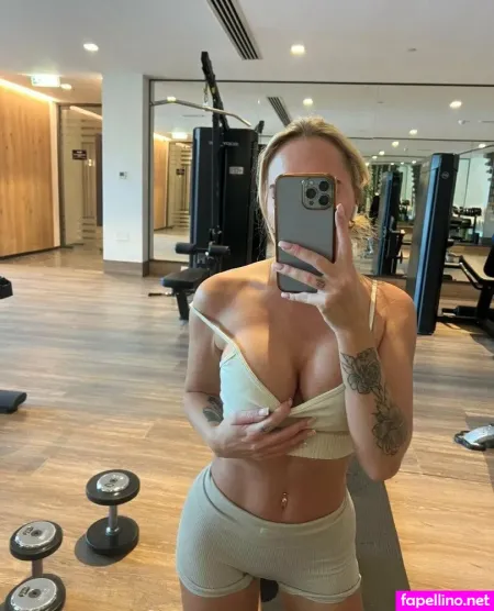 Leoniemcsorleyx OnlyFans Thumbnail #M7reUmmaOw