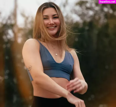 Leoniemontybtw OnlyFans Thumbnail #IQY9r68O3X