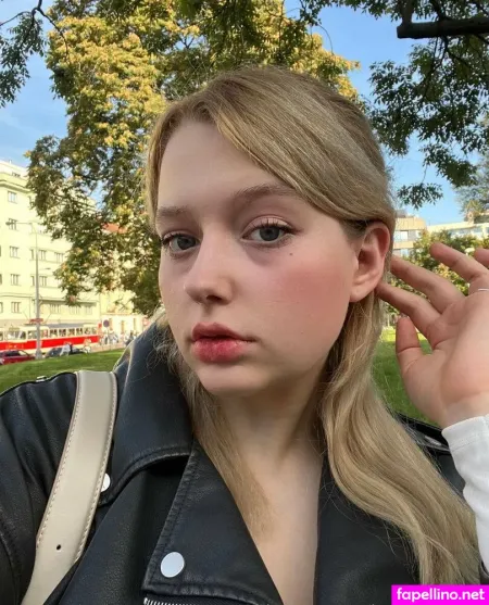 Leonierdbeer OnlyFans Thumbnail #T9rmfoe8Oq