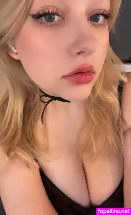 Leonierdbeer OnlyFans Thumbnail #wLPxb67Nsn