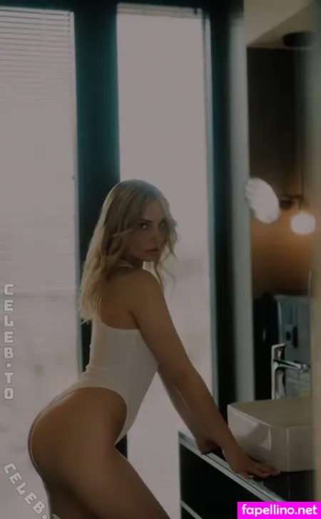 Leoniie Lzr OnlyFans Thumbnail #lmVtwLF4KP