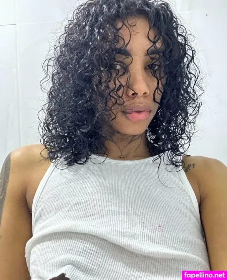 Leonorbr 29 OnlyFans Thumbnail #1IQceqqJBd