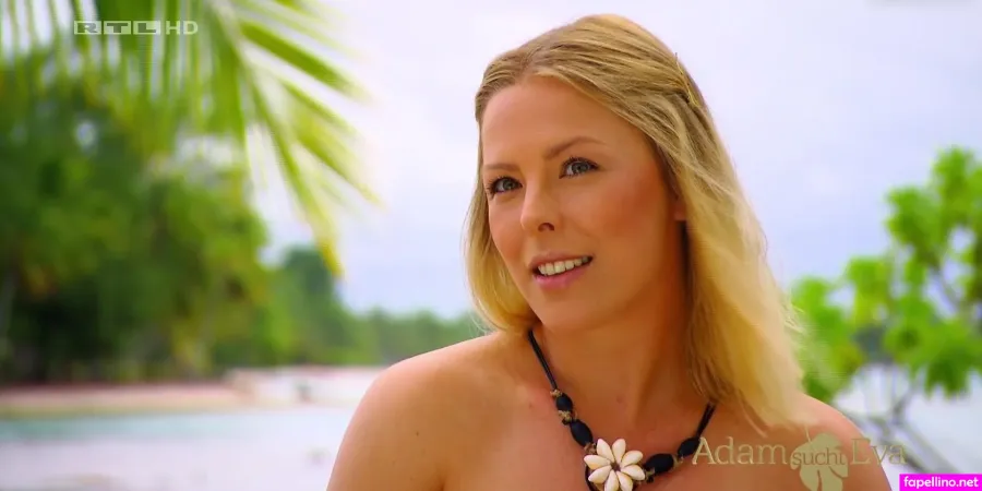 Leonore Bartsch OnlyFans Thumbnail #X4pLL9SupS