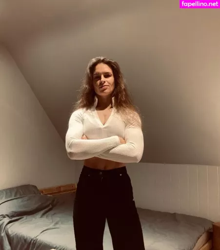 Leonovababy OnlyFans Thumbnail #qWA19bUPhs