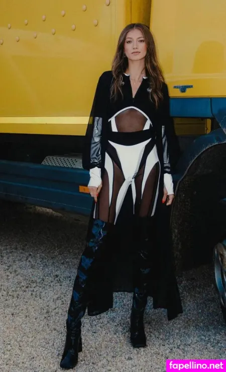 Leony Burger OnlyFans Thumbnail #tmVY3bfKW0