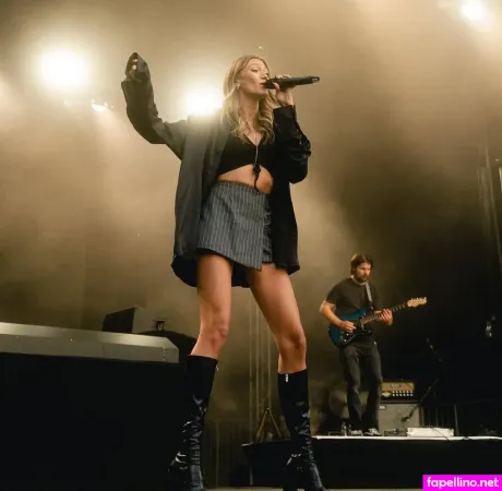 Leony Burger OnlyFans Thumbnail #xocSiFlJqh