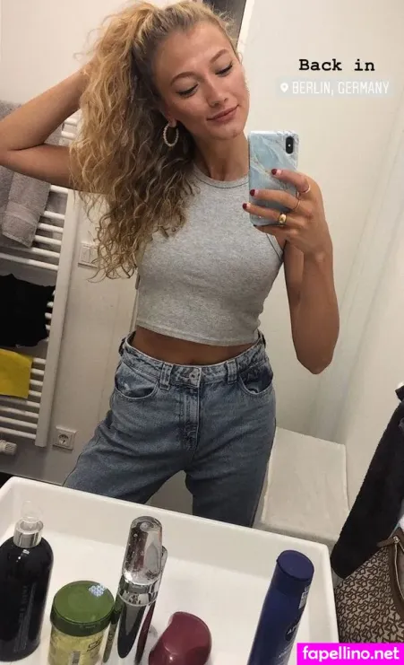 Leony Burger OnlyFans Thumbnail #yg4cOZTzBc