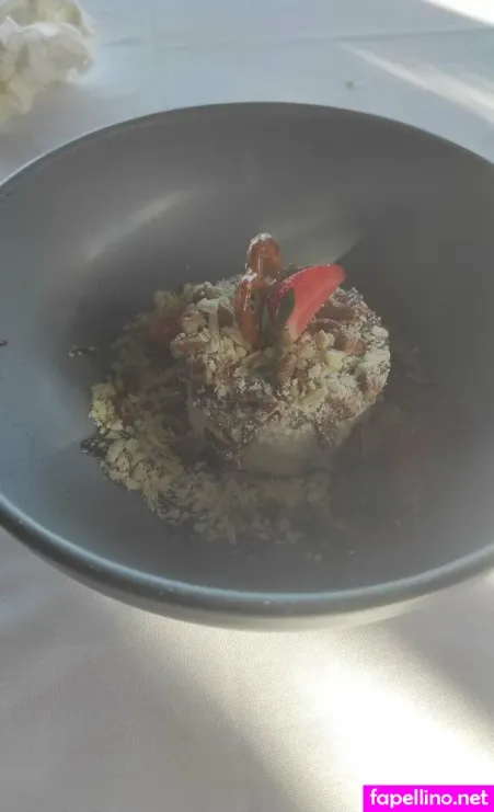 Leosanchezmex OnlyFans Thumbnail #PnBeUMIB2d