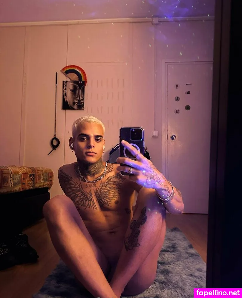 leotwinkes Nude Leaked OnlyFans Photo #VxE1sEmil1