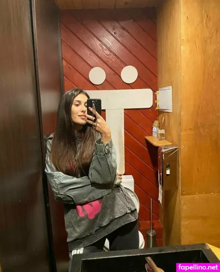 Lera Jean OnlyFans Thumbnail #DJrKoNxJlN