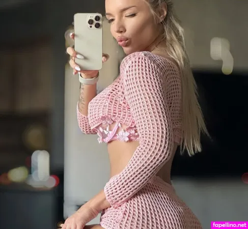 Lera Koldomasova OnlyFans Thumbnail #bg7DpT5KC9