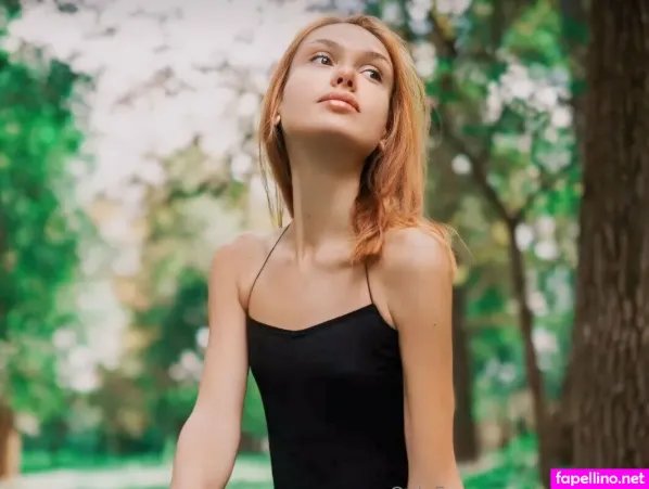 Lera Skyies OnlyFans Thumbnail #NenJc1GBph