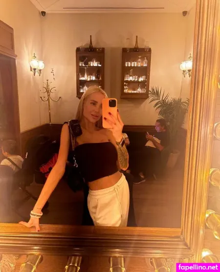 Leramorri OnlyFans Thumbnail #jFZ6jB4XtO
