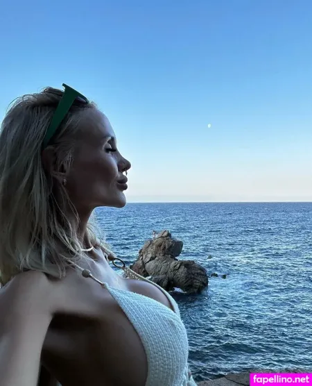 Leramorri OnlyFans Thumbnail #w5g1v59OUF