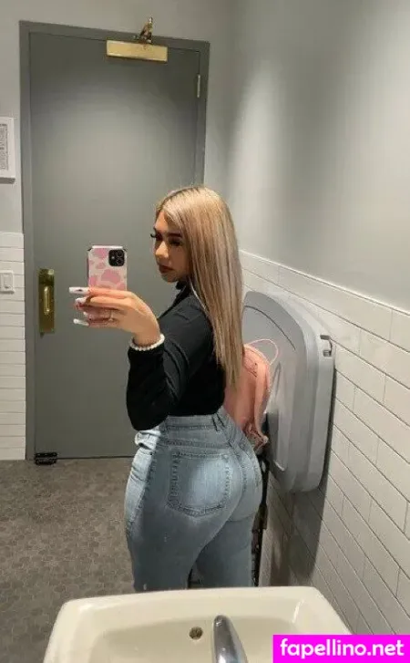 Lerma Britney OnlyFans Thumbnail #yovCbI4zwo