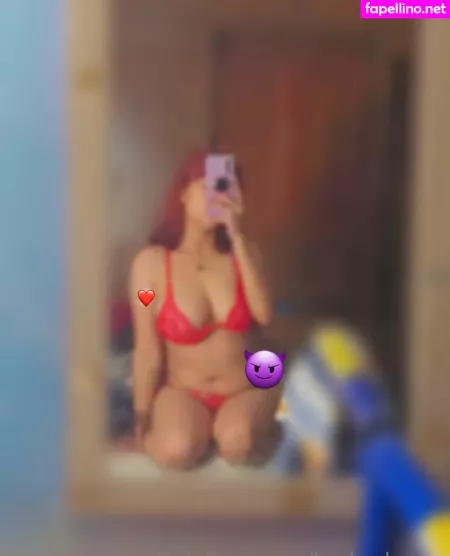 Lesa Dom OnlyFans Thumbnail #p79nzuRkge