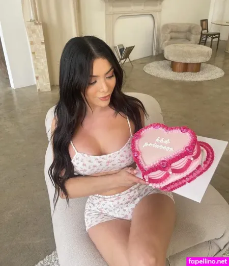 Leshlieguerrero OnlyFans Thumbnail #QKr6MeEjNv