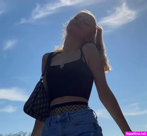 Lesley Bunny OnlyFans Thumbnail #GXUa7ae5oC