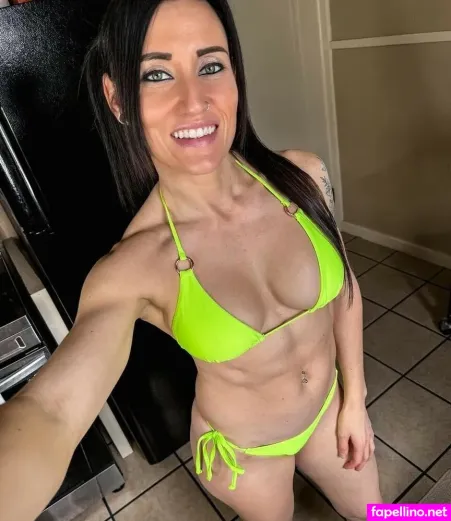 Lesley Cusumano OnlyFans Thumbnail #9fS8X1iiki