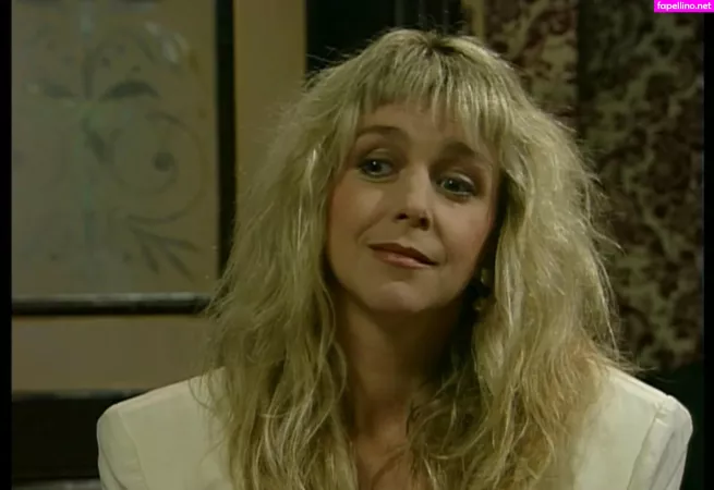 Leslie Ash OnlyFans Thumbnail #5Z6u6y695b