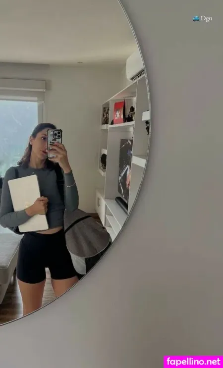 Leslie Carolina OnlyFans Thumbnail #0QuvRatiZ0