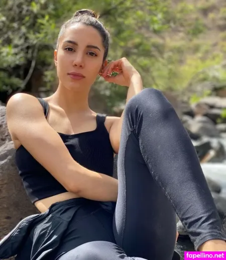 Leslie Carolina OnlyFans Thumbnail #mrJG0F9b3k