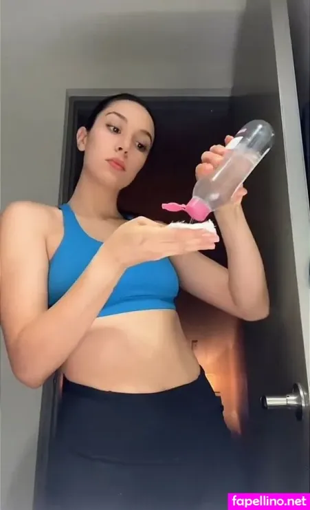 Leslie Carolina OnlyFans Thumbnail #vH5pDxfmiQ