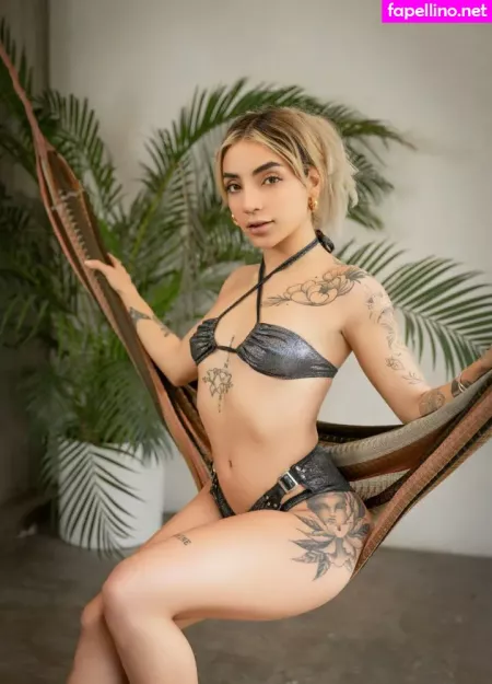 Leslie Gallardo 1 OnlyFans Thumbnail #N8dAlxFxiw
