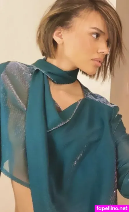 Leslie Grace OnlyFans Thumbnail #m6AhlbaLfU