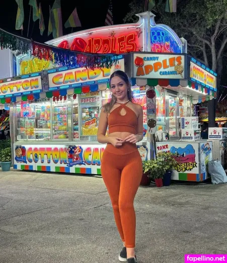 Leslie Machin OnlyFans Thumbnail #pWYLS6G2pK