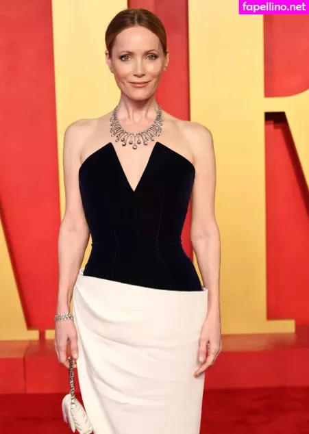 Leslie Mann OnlyFans Thumbnail #ZpYvO3DKna