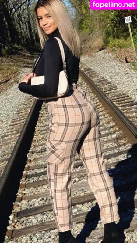 Leslie Sanchez OnlyFans Thumbnail #IkbFghv3X8