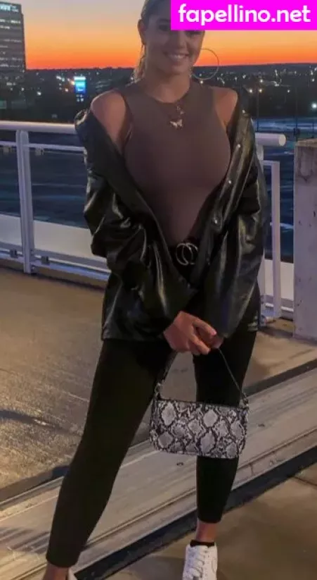 Leslie Sanchez OnlyFans Thumbnail #fkZ7I2t9m4