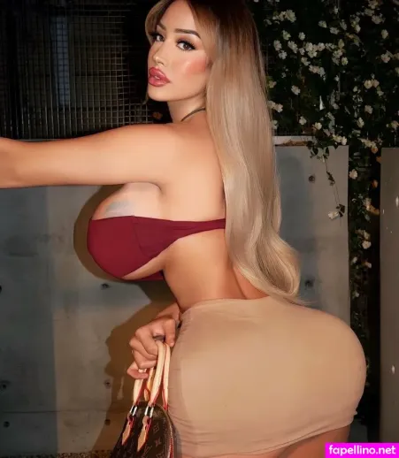 Leslieluxxxx OnlyFans Thumbnail #5C0GLmyRJy