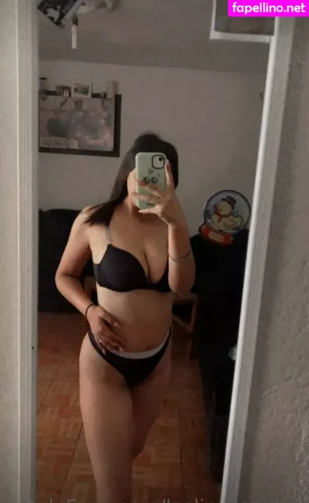 Leslierangel95 OnlyFans Thumbnail #D1Ru0M8mWQ